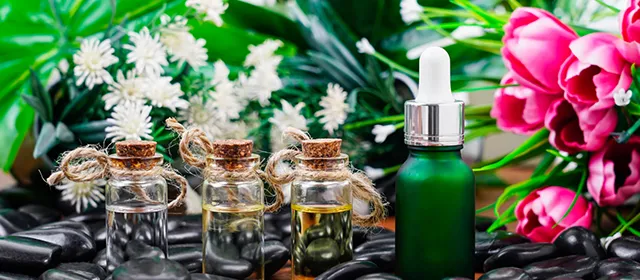 Personalized Organic Perfumes: The Rise of Custom Fragrance Experiences